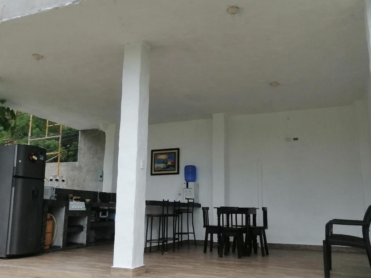 Palmendros Hosteria Montañita Exteriér fotografie