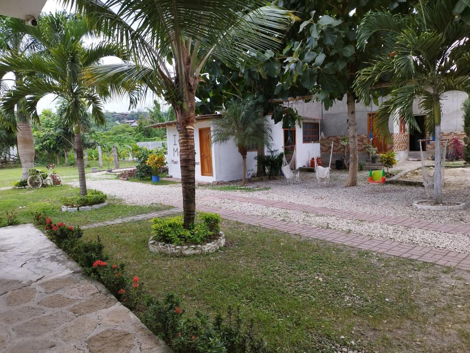 Palmendros Hosteria Montañita Exteriér fotografie